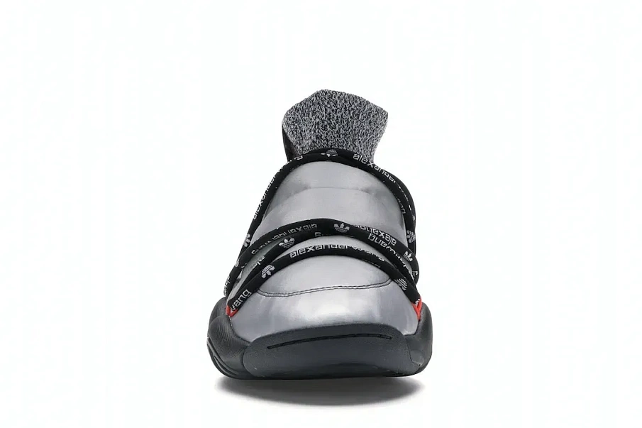 Фото № 2 с приближением к товару «‎adidas AW Puff Trainer Alexander Wang Matte Silver»