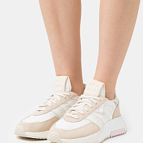 Фото № 2 с приближением к товару «‎Adidas Retropy »