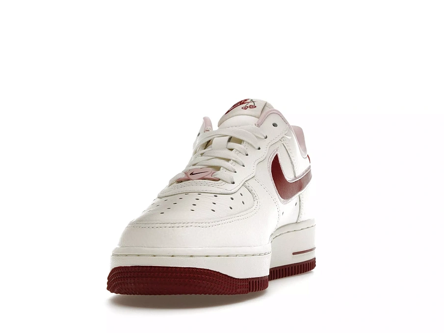 Фото № 5 с приближением к товару «‎Nike Air Force 1 Low Valentine's Day (2023) »