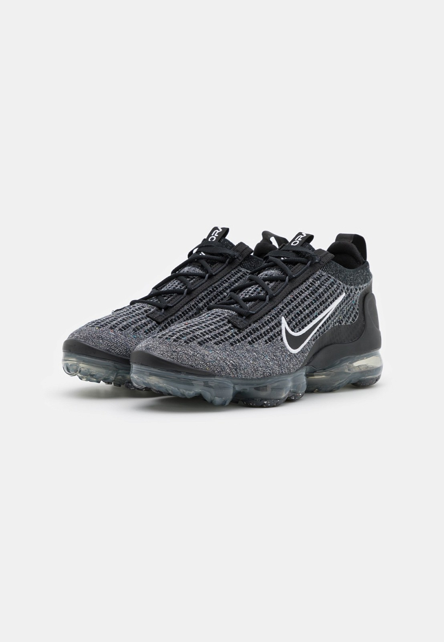 Фото № 1 с приближением к товару «‎Nike Air Vapormax 2021 FK »