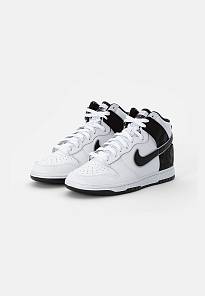 Фото № 4 с приближением к товару «‎Nike Dunk Retro »