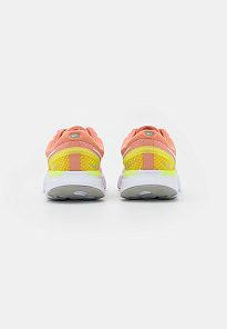Фото № 3 с приближением к товару «‎Nike React Miler 3»