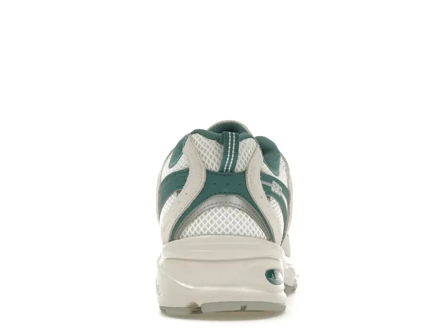 Фото № 4 с приближением к товару «‎New Balance 530»