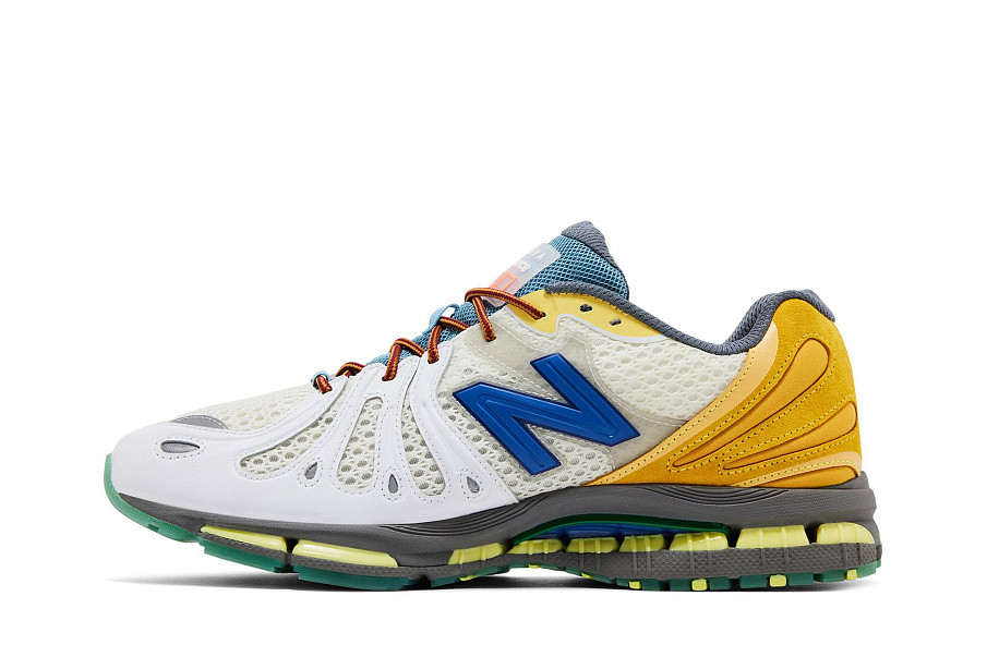 Фото № 4 с приближением к товару «‎Action Bronson x New Balance 1890 Hornet Tusk»