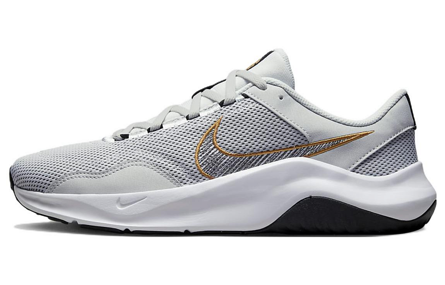 Фото № 1 с приближением к товару «‎ Nike Legend Essential Training shoes»