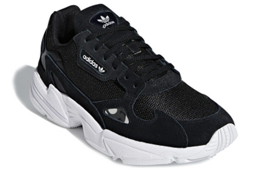 Фото № 4 с приближением к товару «‎adidas Falcon Core Black Cloud White (W)»
