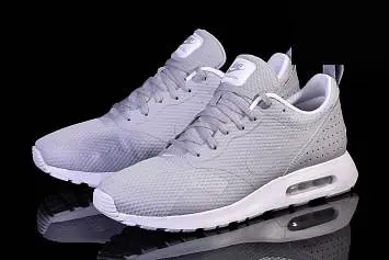 Nike Air Max Tavas Wolf  - 3