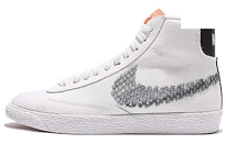Фото № 1 с приближением к товару «‎Nike Blazer MID VNTG Women»