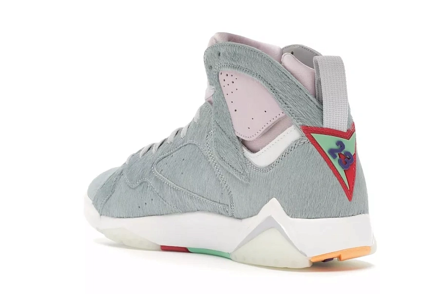 Фото № 5 с приближением к товару «‎Jordan 7 Retro Neutral Grey»