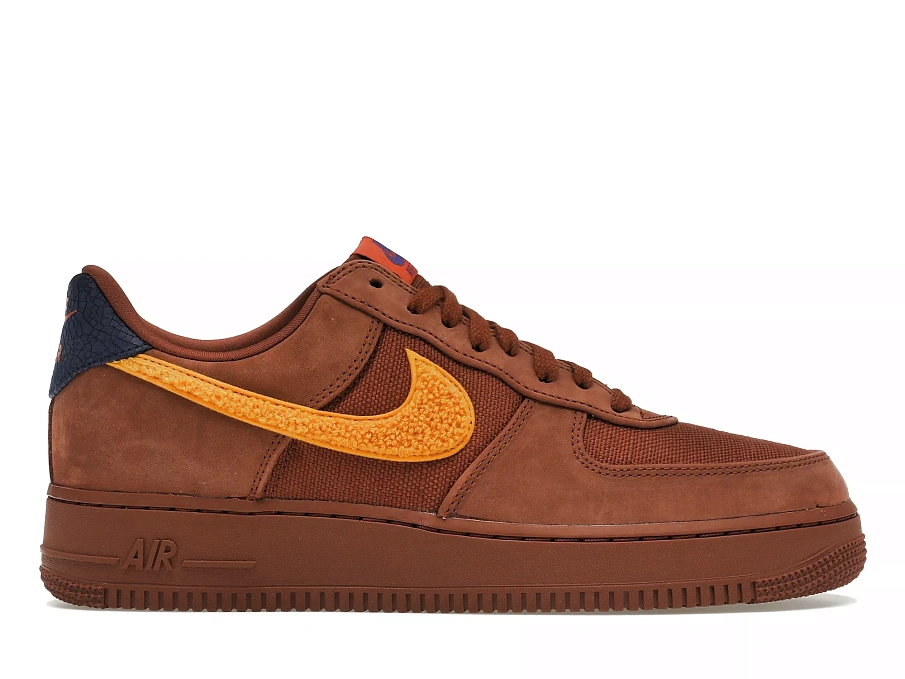 Фото № 1 с приближением к товару «‎Nike Air Force 1 Low La Familia»