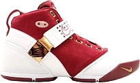 Фото № 1 с приближением к товару «‎Nike LeBron 5 Christ the King Away Suede»