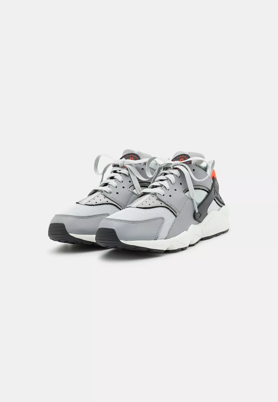 Фото № 3 с приближением к товару «‎AIR HUARACHE GEL UNISEX»