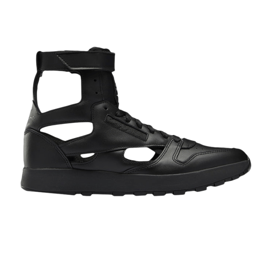 Фото № 1 с приближением к товару «‎Maison Margiela x Reebok Classic Leather Tabi High Black»