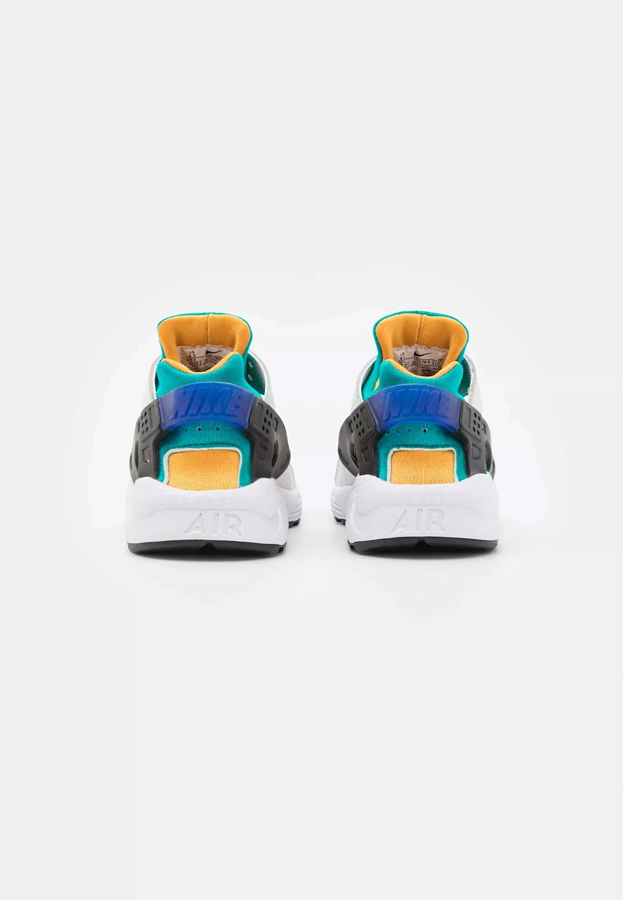 Фото № 4 с приближением к товару «‎AIR HUARACHE UNISEX»