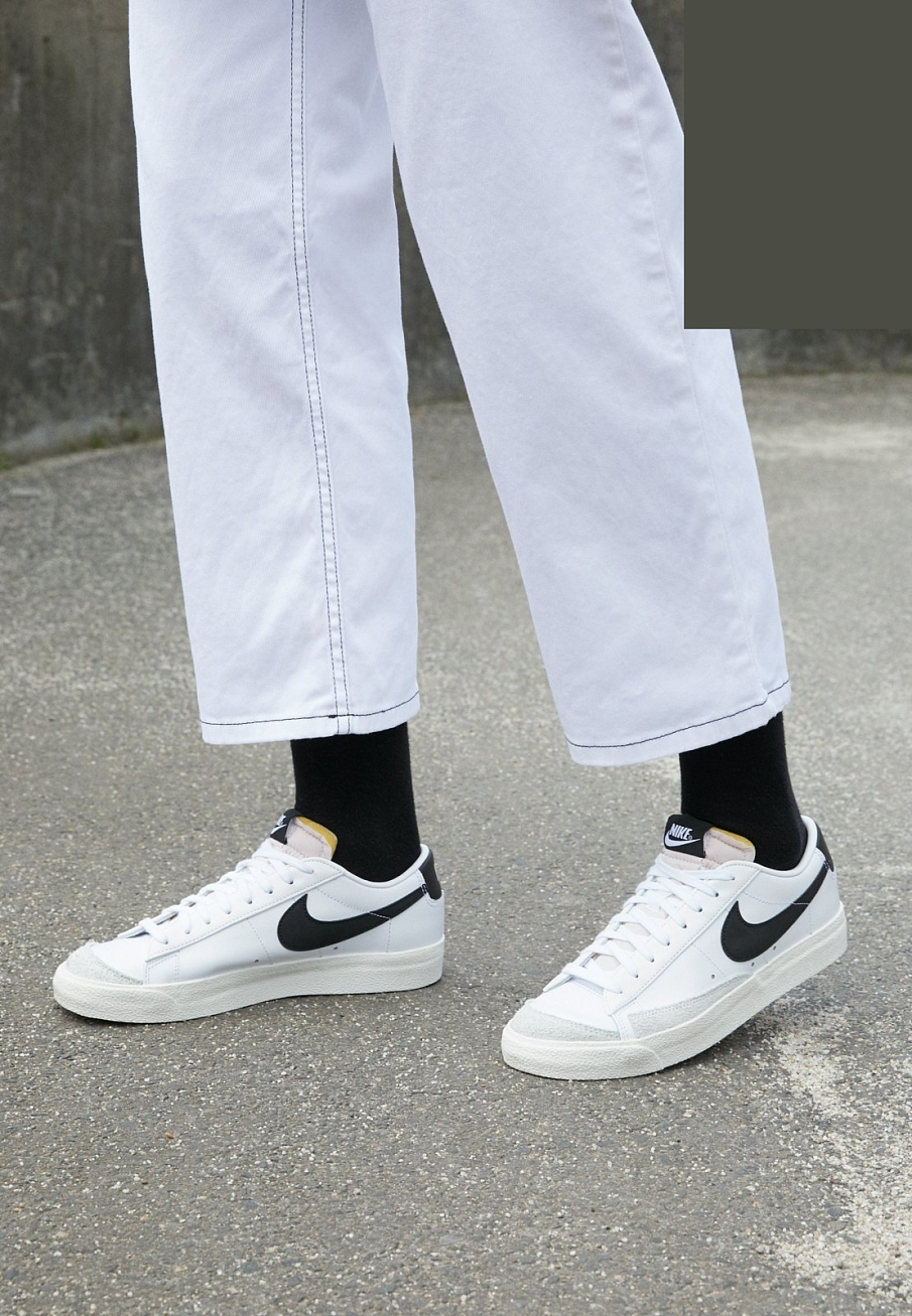 Фото № 2 с приближением к товару «‎Nike Blazer ’77 »
