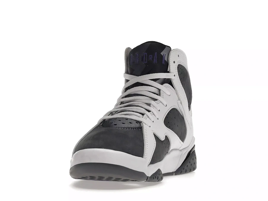 Фото № 3 с приближением к товару «‎Jordan 7 Retro Flint (2021)»