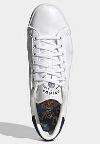 Фото № 4 с приближением к товару «‎Adidas Rod Laver Vin »