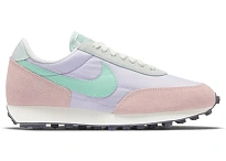 Фото № 1 с приближением к товару «‎Nike Daybreak Pastel »