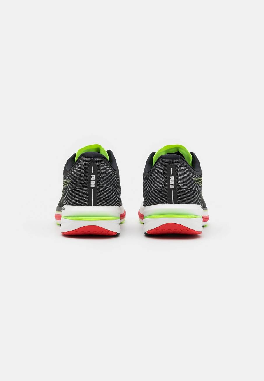 Фото № 2 с приближением к товару «‎Puma Velocity Nitro»
