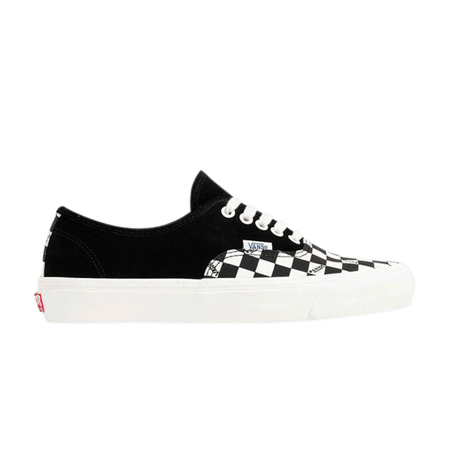 Фото № 1 с приближением к товару «‎Vans OG Authentic LX Black Checkerboard Toe»