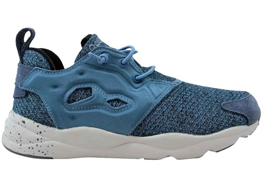 Фото № 1 с приближением к товару «‎Reebok Furylite GW»