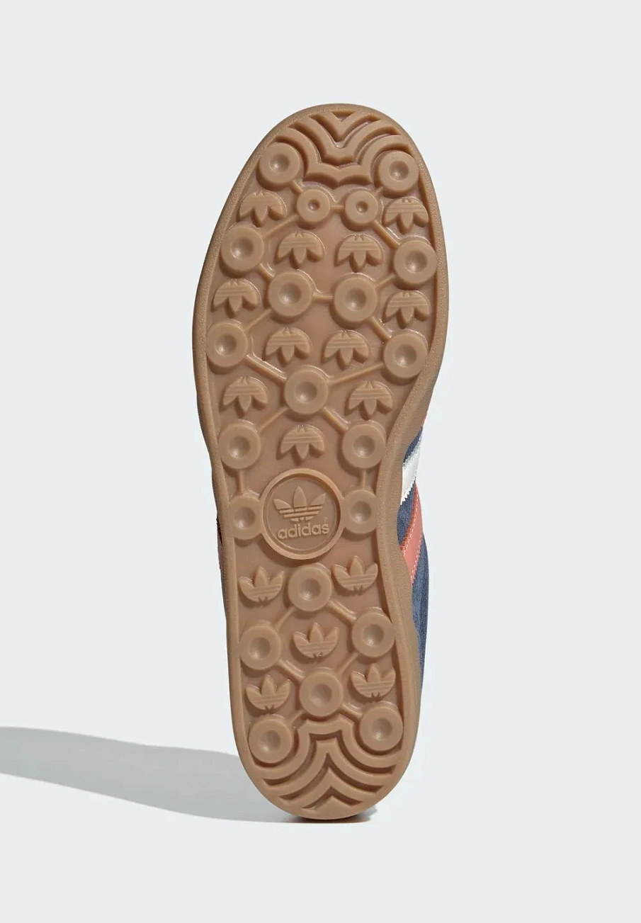 Фото № 4 с приближением к товару «‎Кроссовки Adidas spad115o1p0-k12-n»