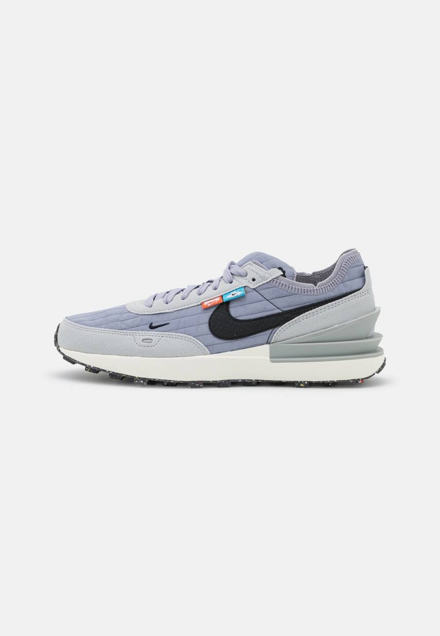 Фото № 1 с приближением к товару «‎Nike Waffle One »