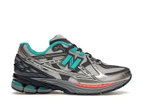 Фото № 1 с приближением к товару «‎New Balance 1906U»