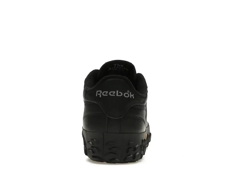 Фото № 4 с приближением к товару «‎Reebok Club C Vibram»
