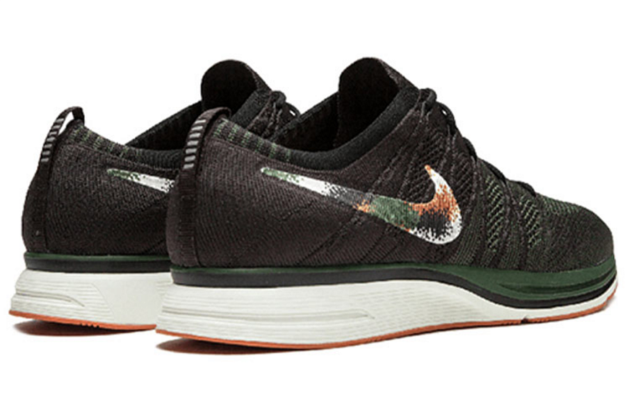 Фото № 3 с приближением к товару «‎Nike Flyknit Trainer Velvet Brown»