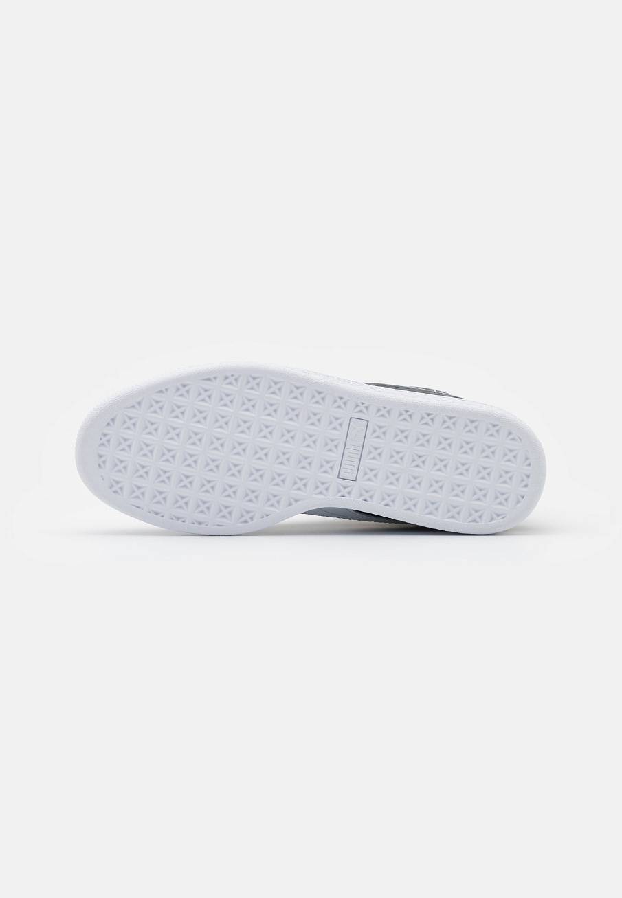 Фото № 5 с приближением к товару «‎Puma Basket »