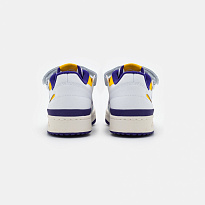 Фото № 3 с приближением к товару «‎Adidas Forum »