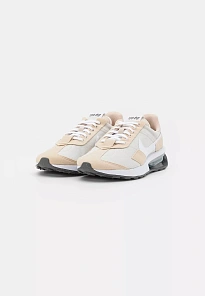 Фото № 3 с приближением к товару «‎W AIR MAX PRE DAY NN»