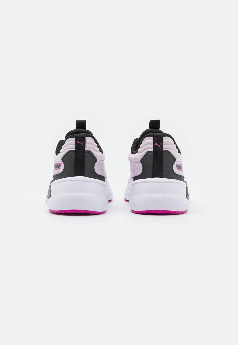 Фото № 3 с приближением к товару «‎Puma Lex Stardust»