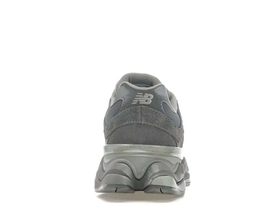 Фото № 4 с приближением к товару «‎New Balance 9060»