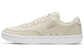 Nike Court Vintage Premium Women - 1