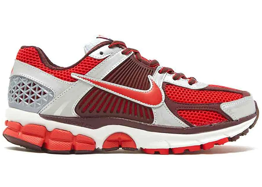 Фото № 1 с приближением к товару «‎Nike Vomero 5 Mystic Red »