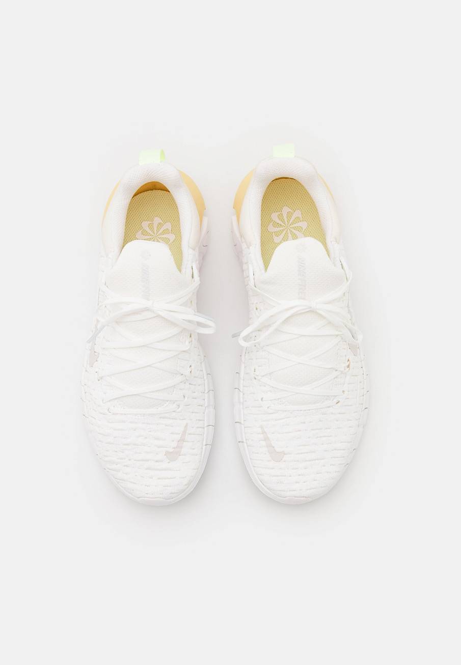 Фото № 4 с приближением к товару «‎Nike Free Rn 5.0 Next Nature»