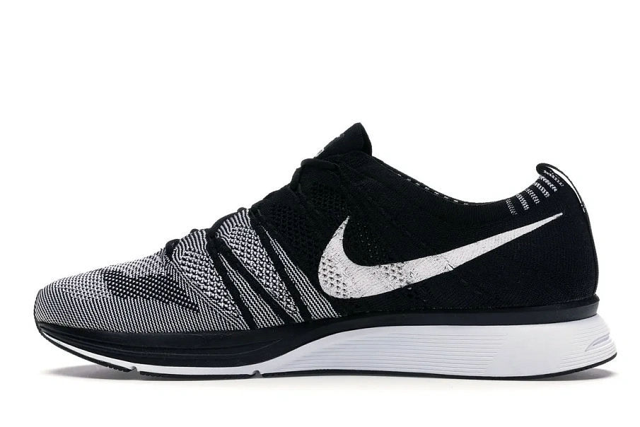 Фото № 5 с приближением к товару «‎Nike Flyknit Trainer Oreo»