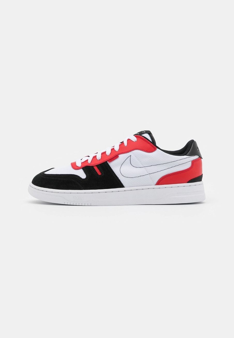 Фото № 1 с приближением к товару «‎Nike Squash Type »