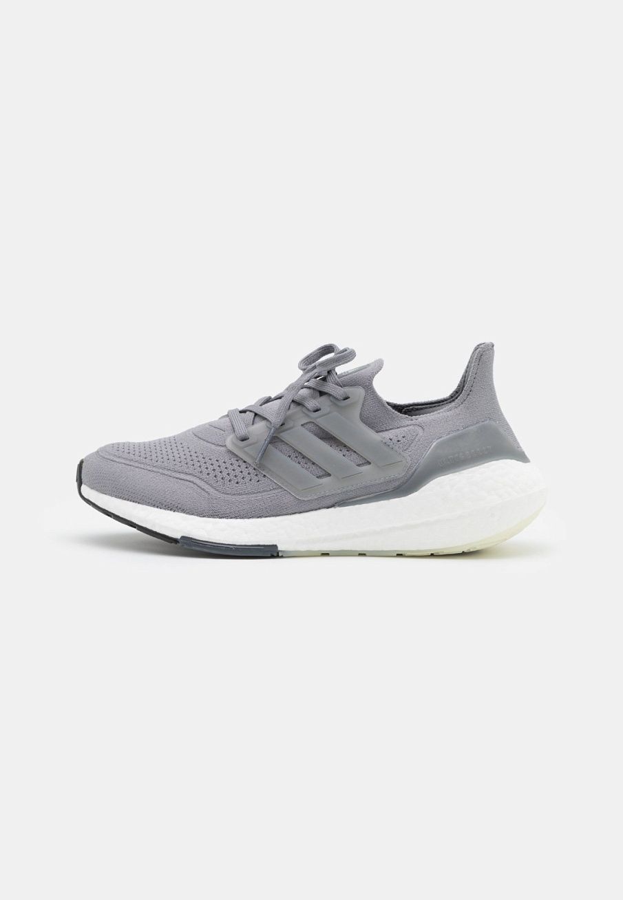 Фото № 1 с приближением к товару «‎Adidas Ultraboost 21»