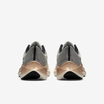 Nike Wmns Zoom Winflo 8 Low-Top Running Shoes GrayWhiteGold - 5