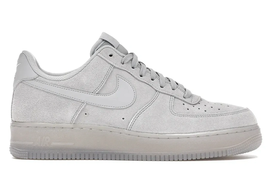 Фото № 1 с приближением к товару «‎Nike Air Force 1 Low '07 LV8 Grey Suede»