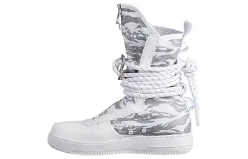Nike SF Air Force 1 High Winter Camo - 1