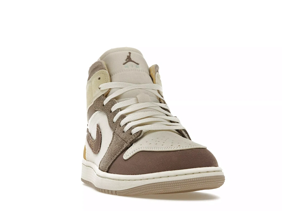 Фото № 1 с приближением к товару «‎Air Jordan 1 Mid SE Craft Taupe Haze»