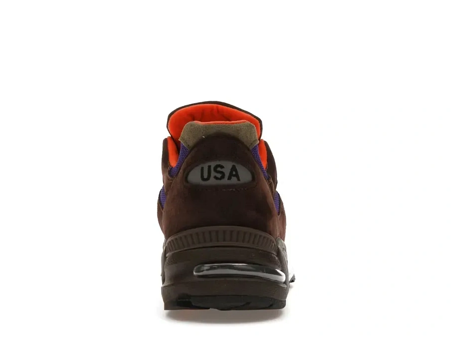 Фото № 4 с приближением к товару «‎New Balance 990v2»