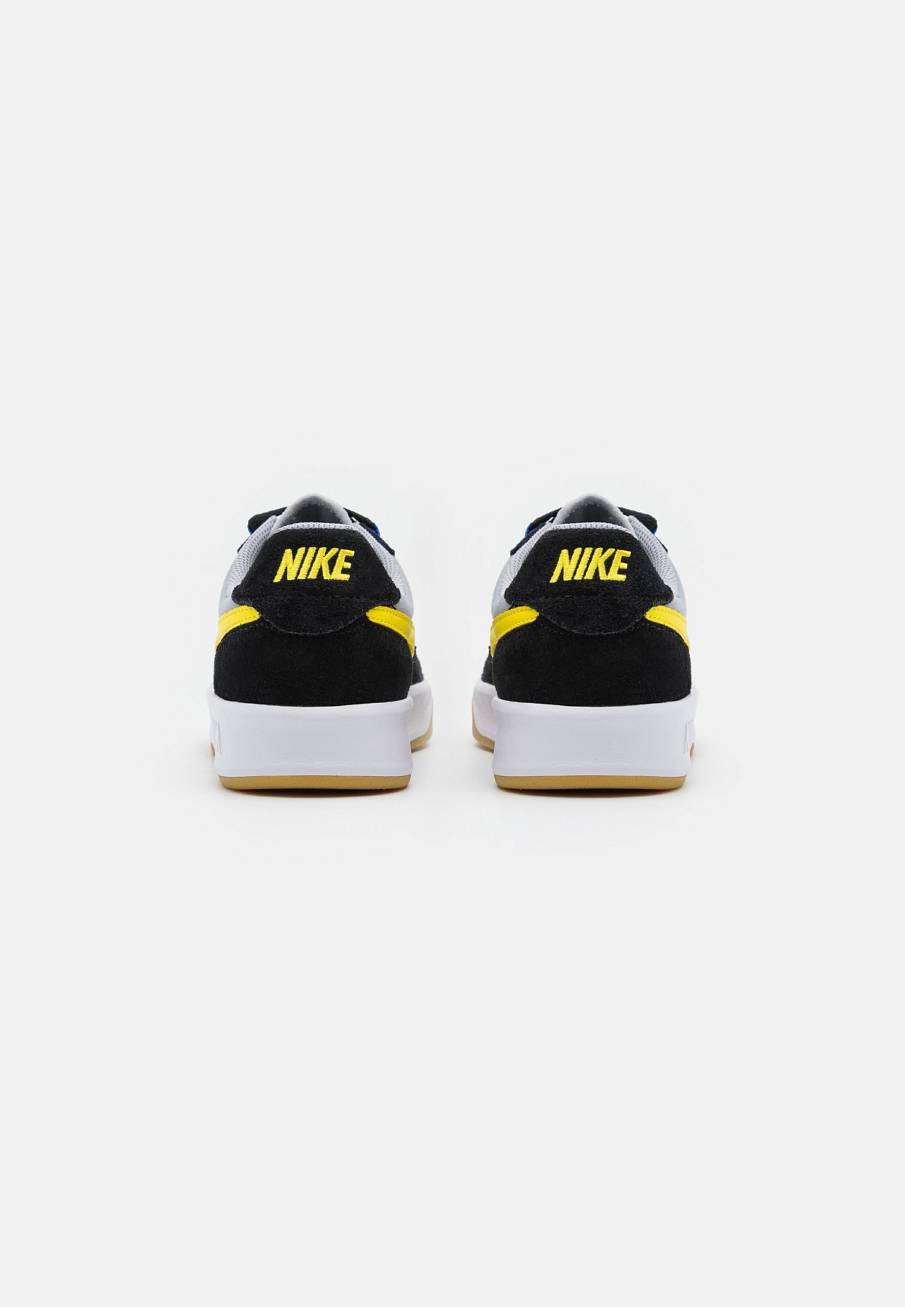 Фото № 2 с приближением к товару «‎Nike Adversary »