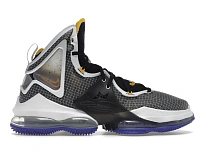 Фото № 1 с приближением к товару «‎Nike LeBron 19 Hardwood Classic»