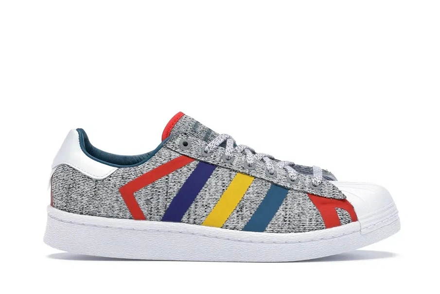Фото № 1 с приближением к товару «‎adidas Superstar White Mountaineering Grey Heather»