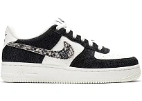 Фото № 1 с приближением к товару «‎Nike Air Force 1 Low»